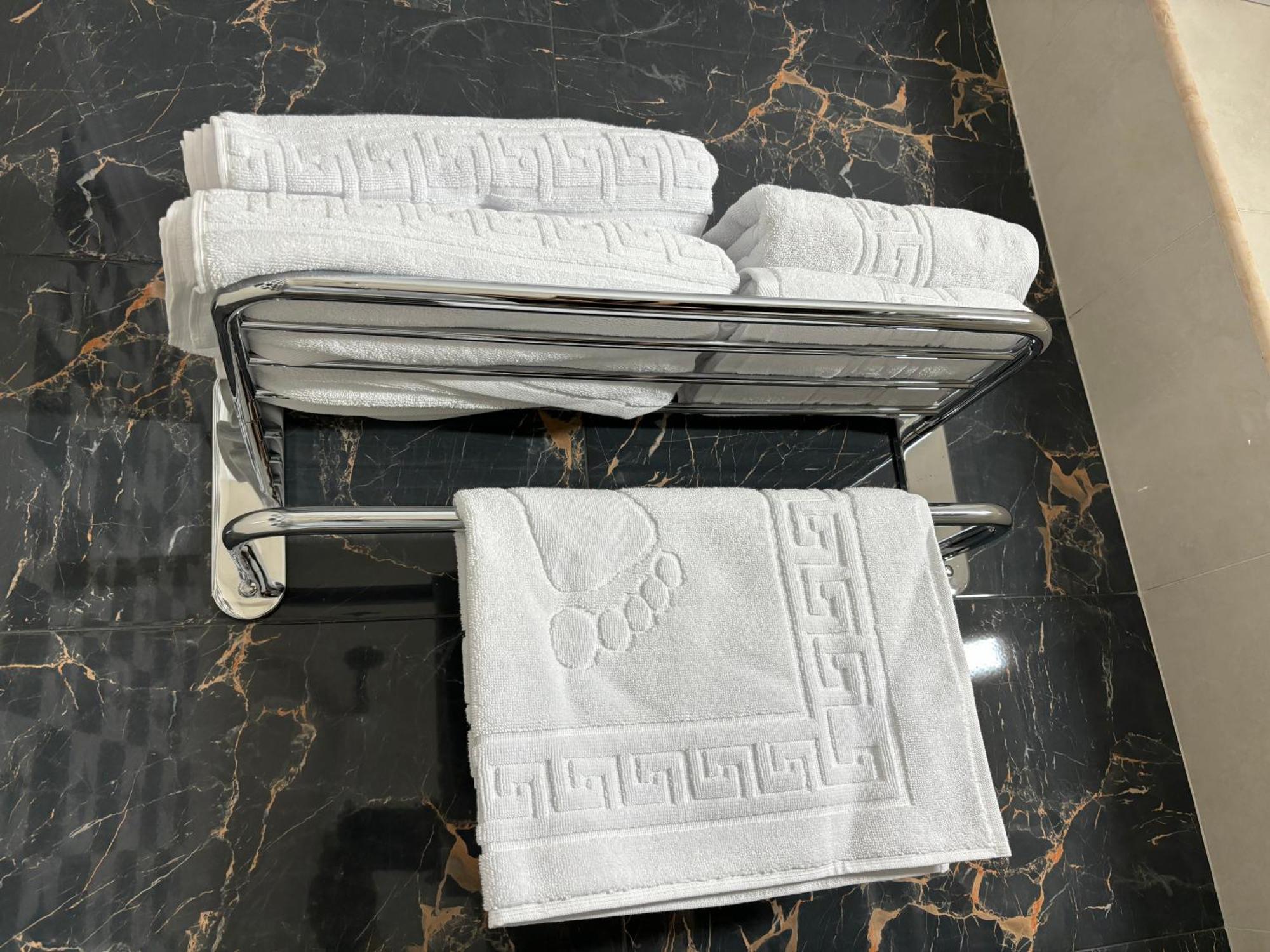 Celine Confort N. D. Cocea 부쿠레슈티 외부 사진